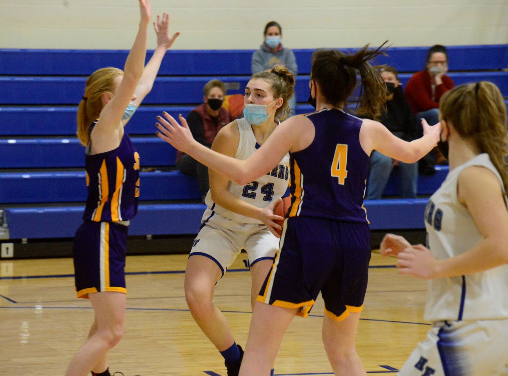 HF VS SARATOGA (copy)